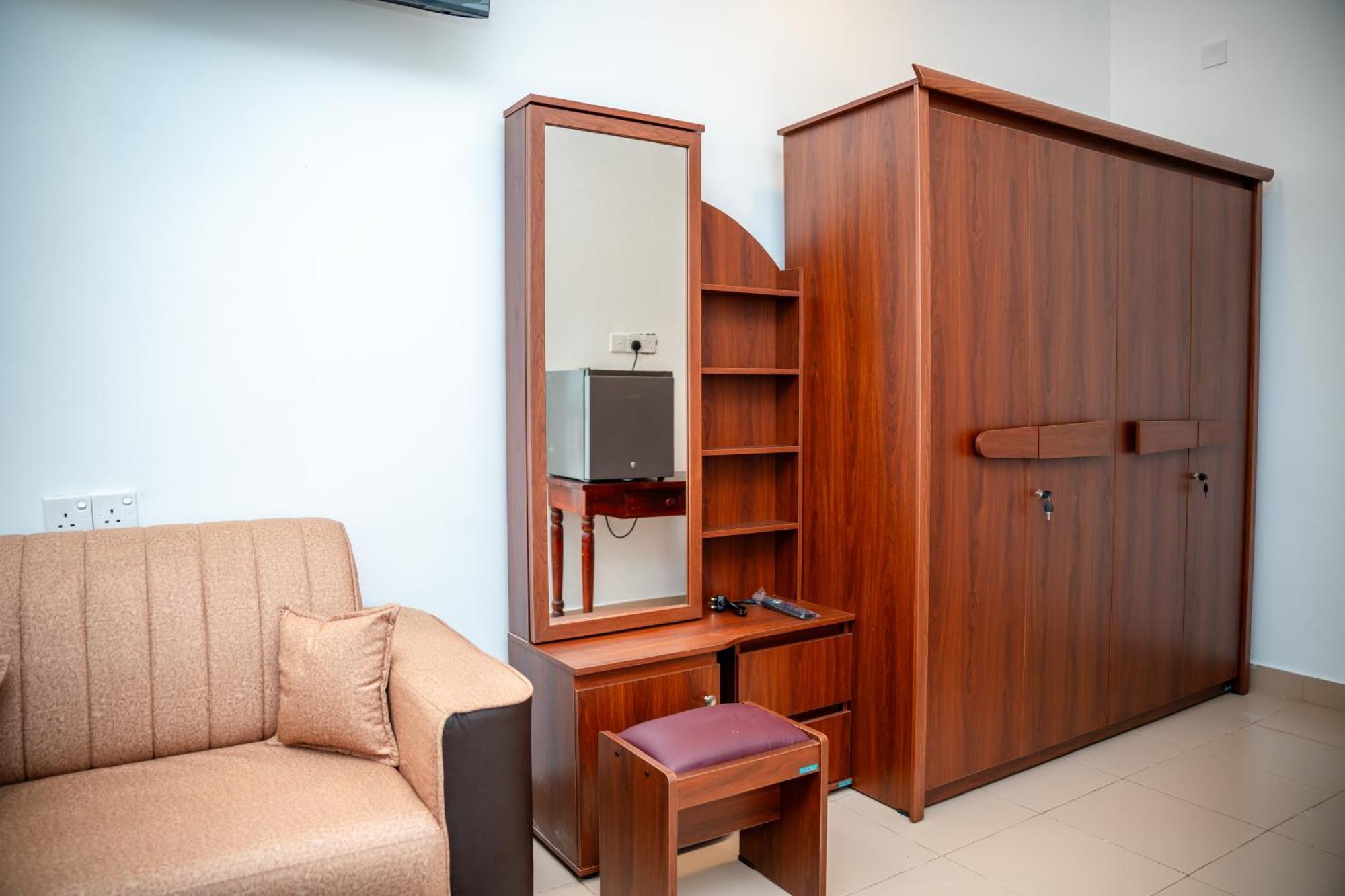 Sea Way Hotel Nilaveli Extérieur photo